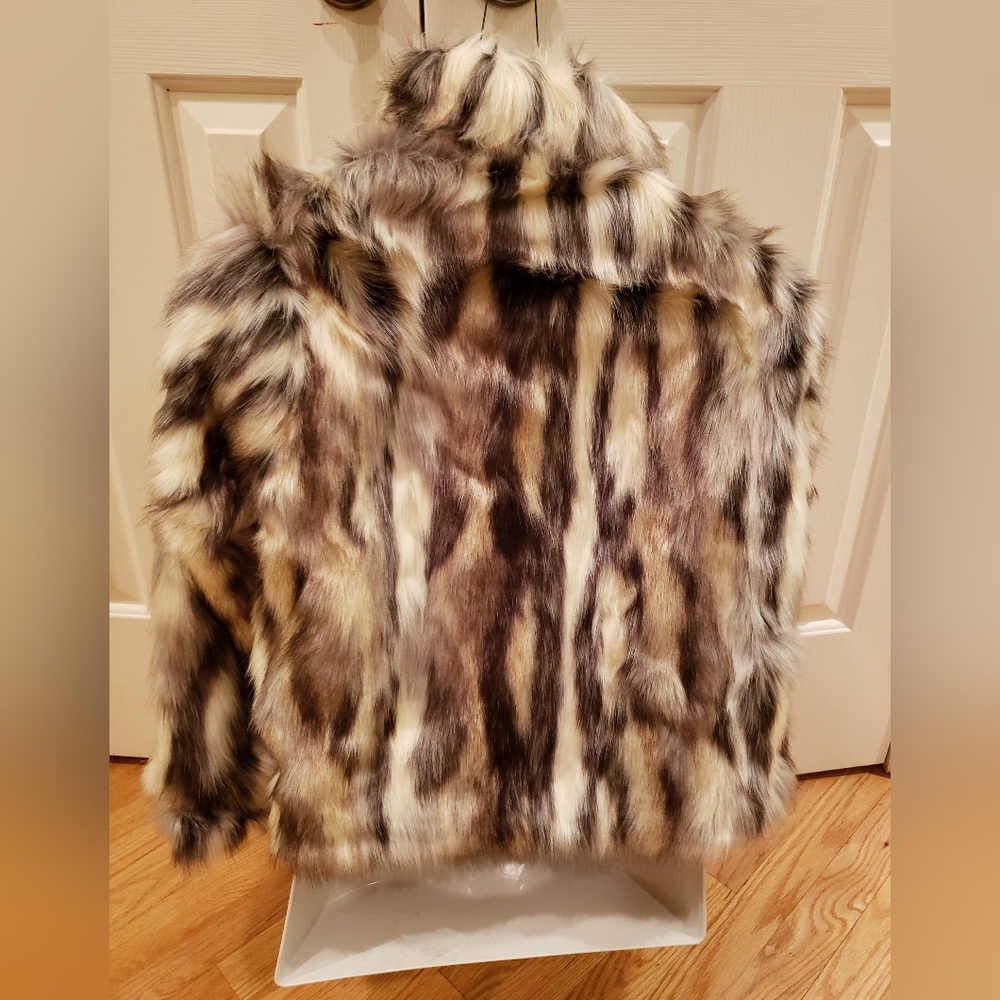 NEW! Rabbit Faux Fur Coat - Picture 2 of 2